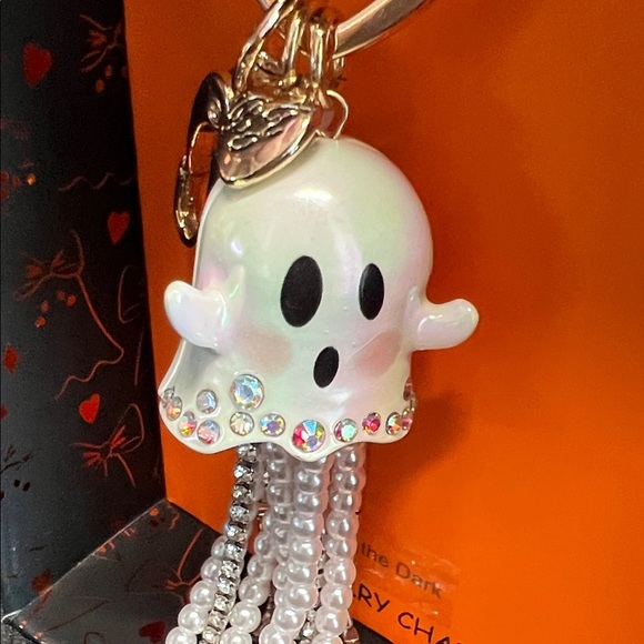 Betsey Johnson | Iridescent Ghost w/ Pearl/Gem Tassel Bag Charm - Picture 4 of 10